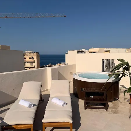 Island Club Affittacamere 3*